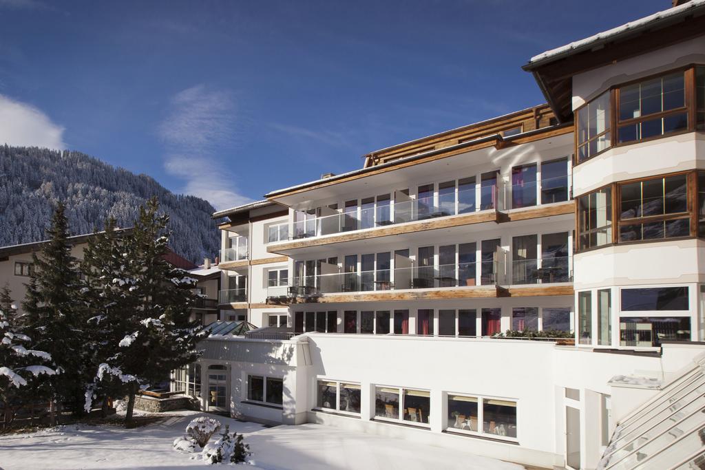 Alpin Art & Spa Hotel Naudererhof Superior Наудерс Екстер'єр фото